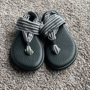 Sanuk yoga sling sandals